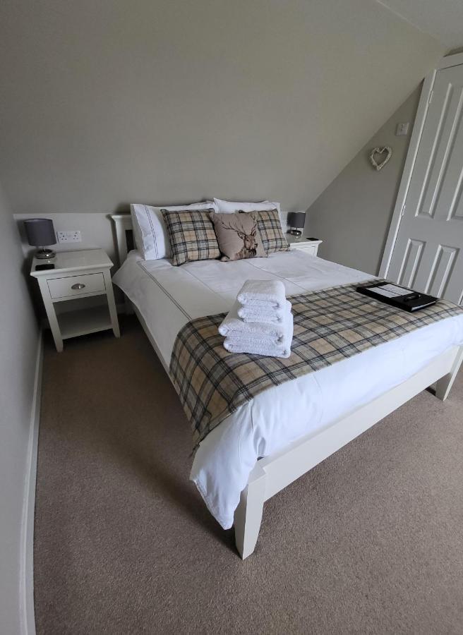 An Cnoc Bed & Breakfast Staffin Eksteriør billede